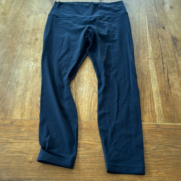 lululemon athletica navy leggings - Picture 3 of 7